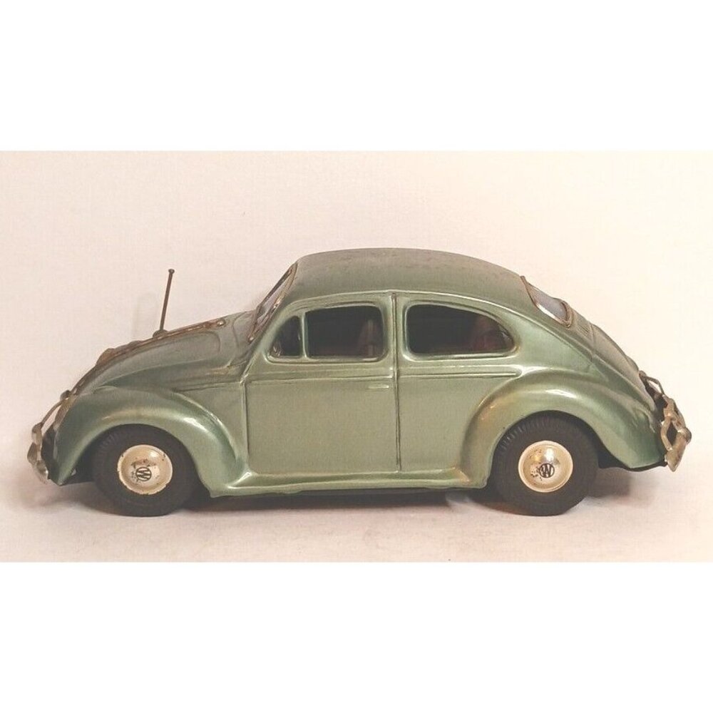 Volkswagon Beetle VW Mandaiya Sedan Friction Drive Tested Customized Antanna